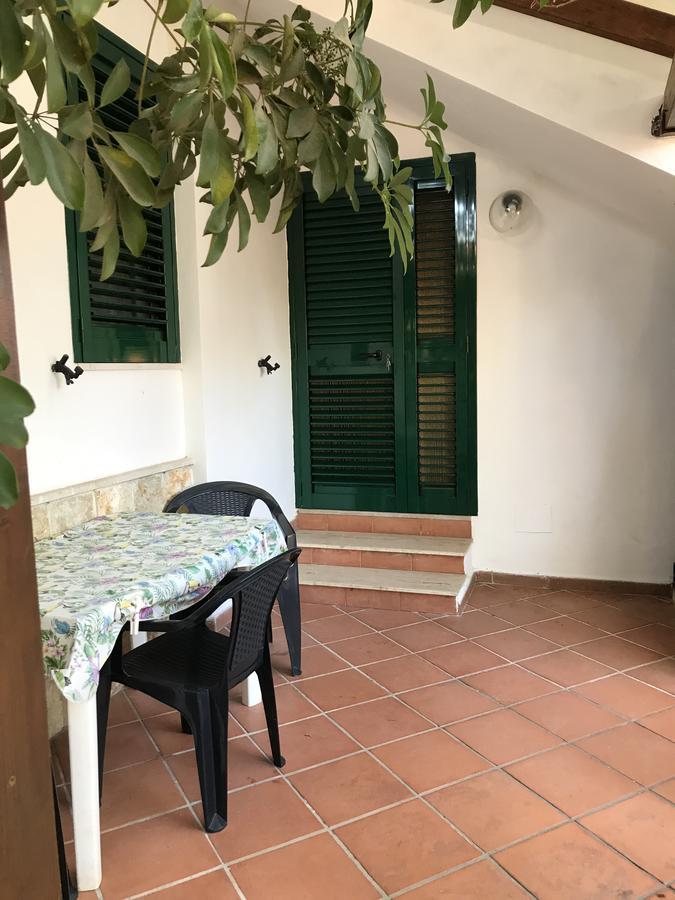 Villa Monica Appartamenti Vieste Exterior foto